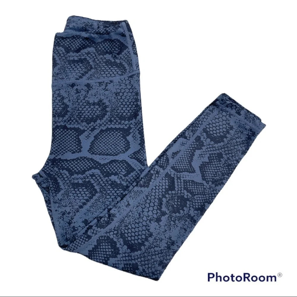 All Fenix Charcoal Python Print leggings high rise size small - Picture 3 of 11